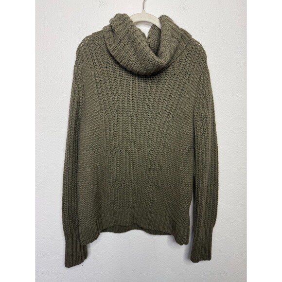 Banana Republic Sz M Chunky Mixed Stitch Turtleneck Sweater Tigers Eye Green - Picture 2 of 12